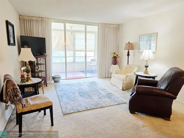 $100,000 | 3000 Northwest 48th Terrace, Unit 430, Lauderdale Lakes, FL 33313