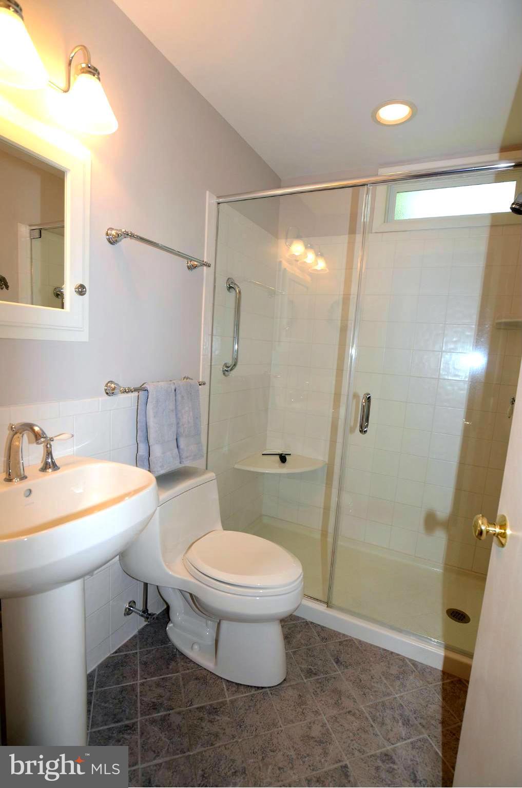 1903 Pig Neck Road Cambridge, MD 21613 - Photo 22 of 30 Bath