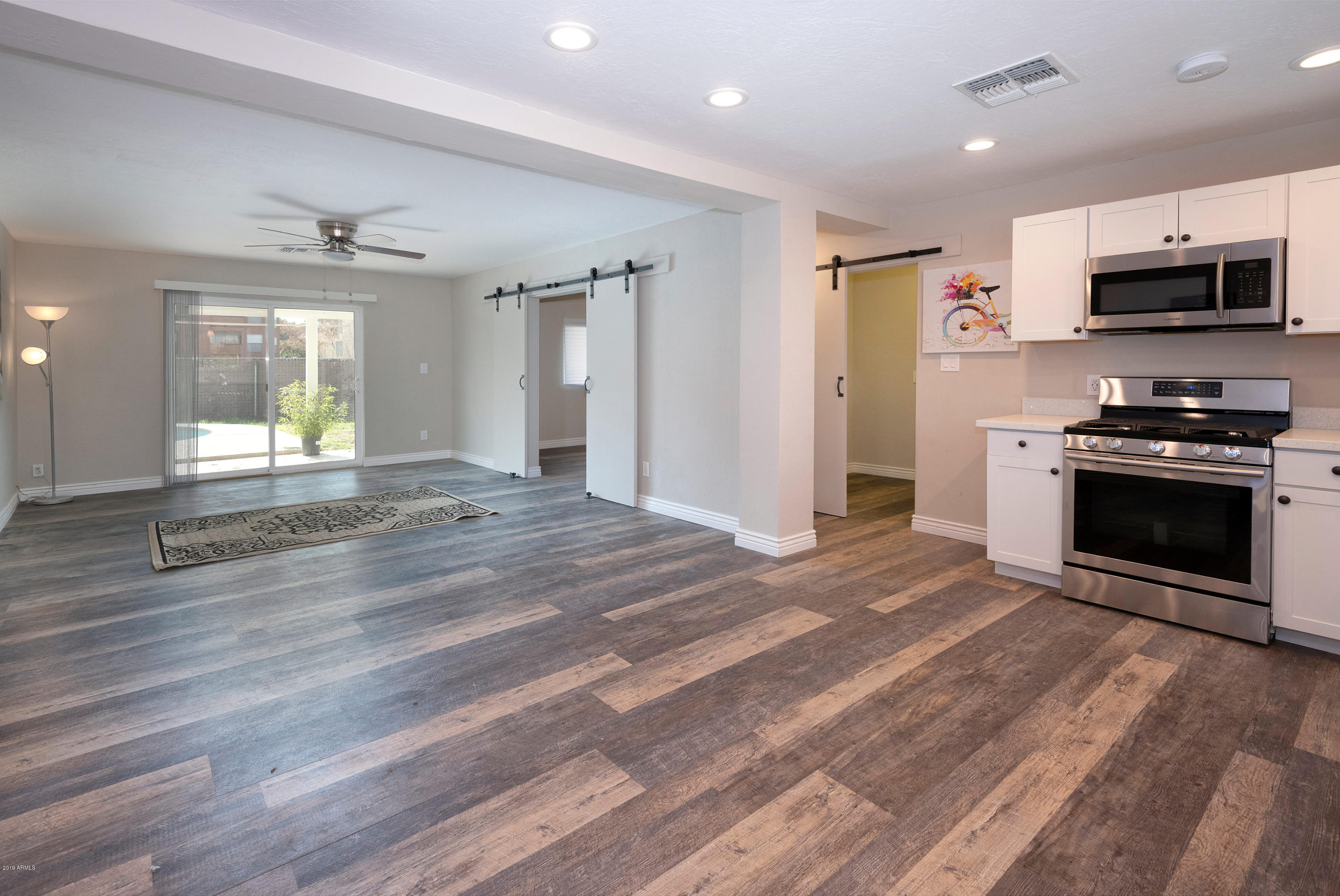 2657 West Wethersfield Road Phoenix, AZ 85029 - Photo 3 of 20 2657 W Wethersfield Rd Phoenix-print-006
