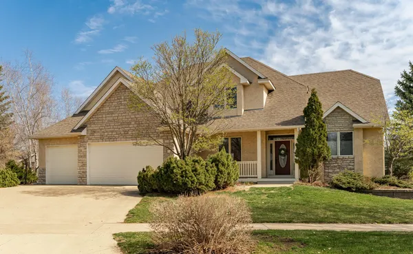 $625,000 | 3130 Cassidy Drive Northeast, Rochester, MN 55906
