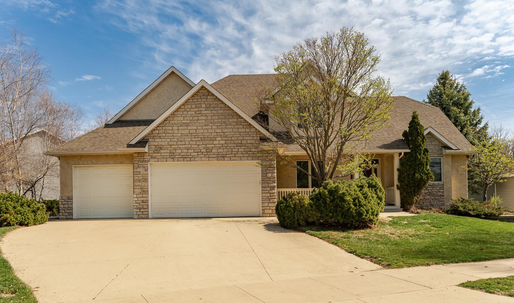 3130 Cassidy Drive Northeast Rochester, MN 55906 - Photo 2 of 51