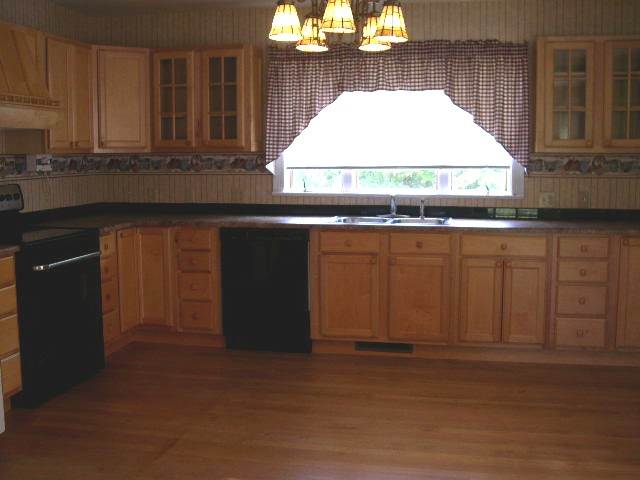 470 North Barton Road Taylors, SC 29687 - Photo 8 of 20 Gallery Image 8