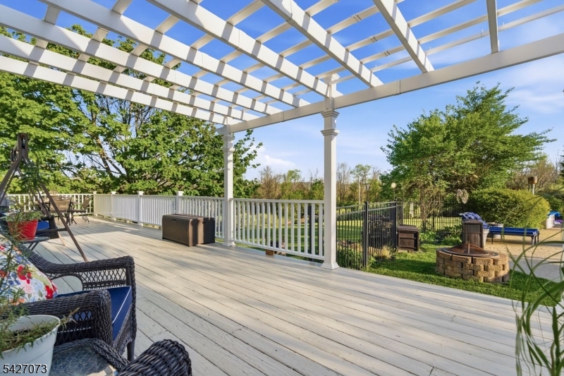 7 Woodfield Road Newton, NJ 07860 - Photo 36 of 45