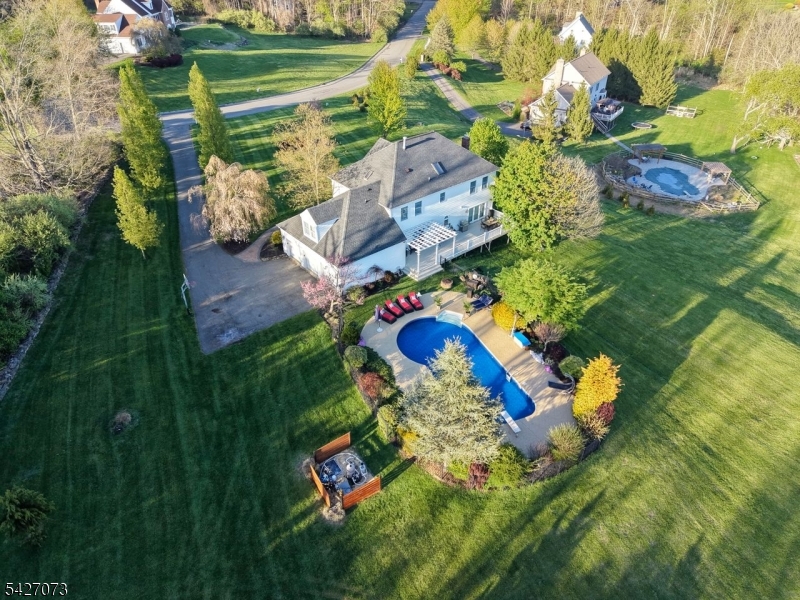 7 Woodfield Road Newton, NJ 07860 - Photo 42 of 45