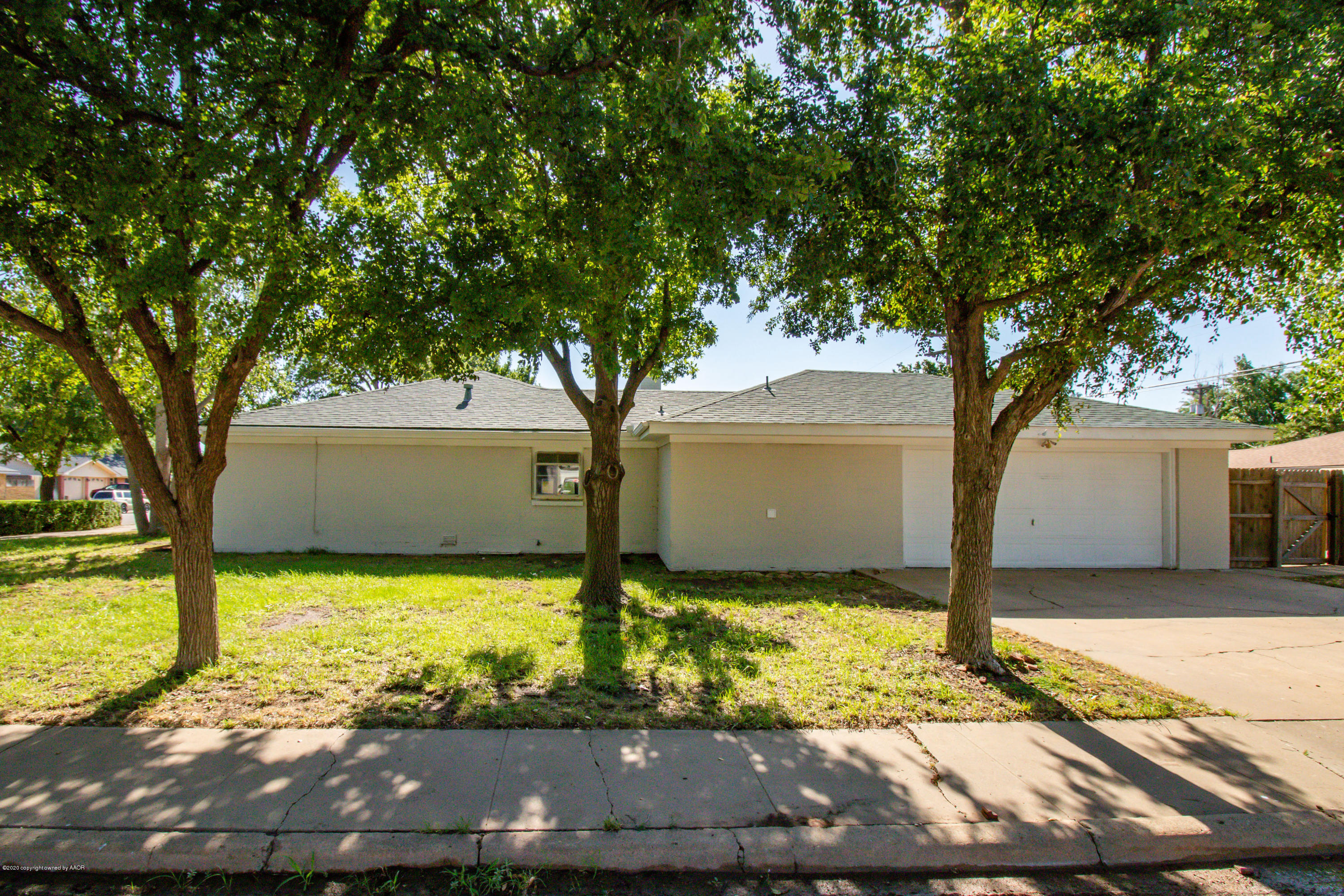 6605 Dreyfuss Road Amarillo, TX 79106 - Photo 35 of 39 a view of swimming pool with an outdoor space
