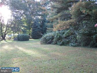 18 Wood Ridge Road Thornton, PA 19373 - Photo 12 of 12 Exterior Back