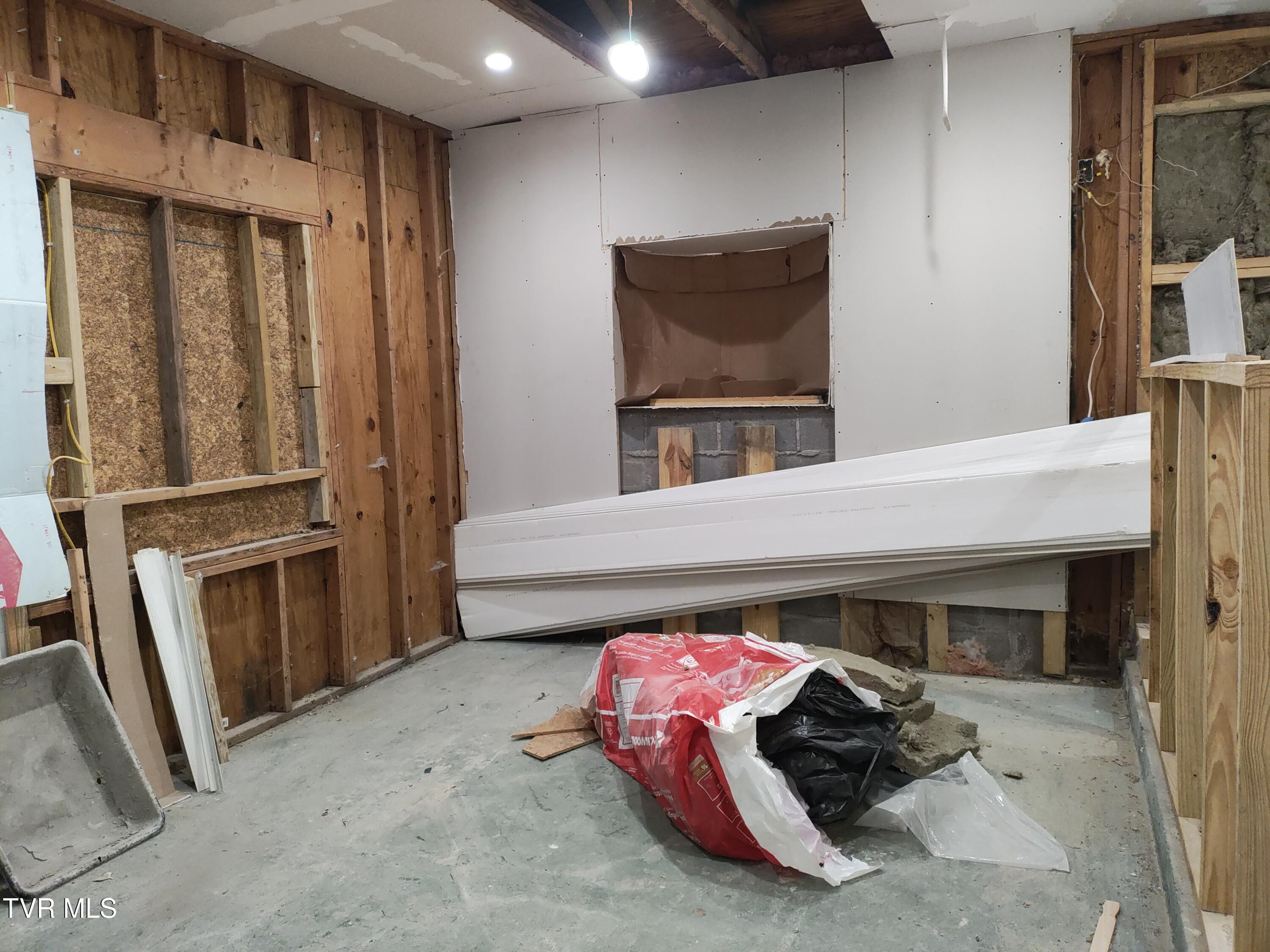 514 Ranier Drive Kingsport, TN 37663 - Photo 4 of 27 1000001544