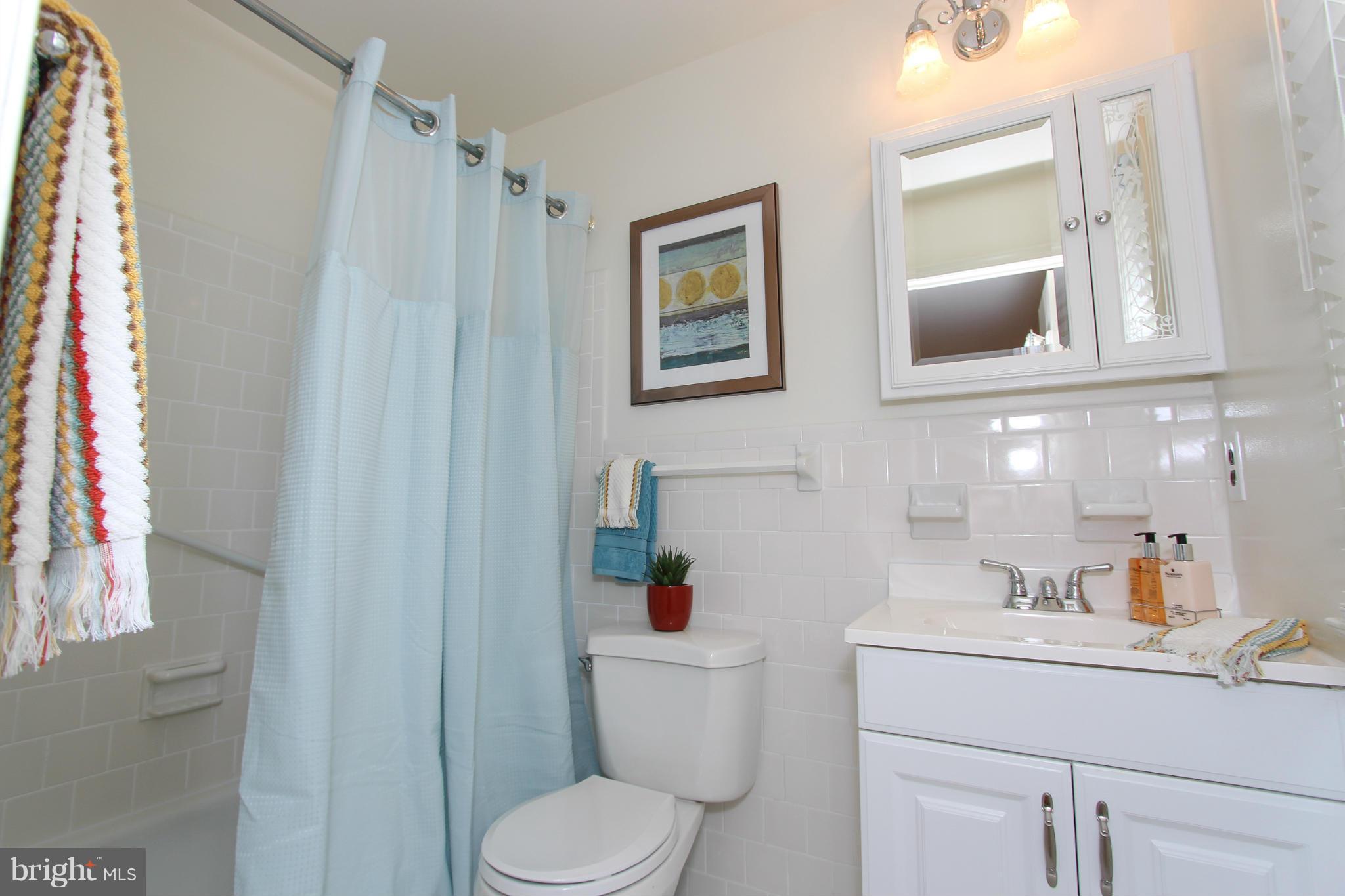 8637 Gateshead Road Alexandria, VA 22309 - Photo 16 of 30 View #1