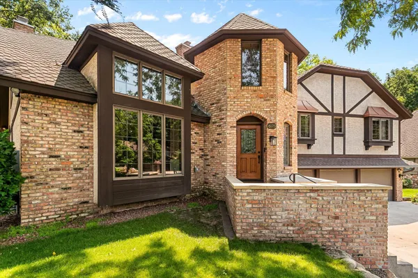 $865,000 | 6175 Heather Place, Fridley, MN 55432