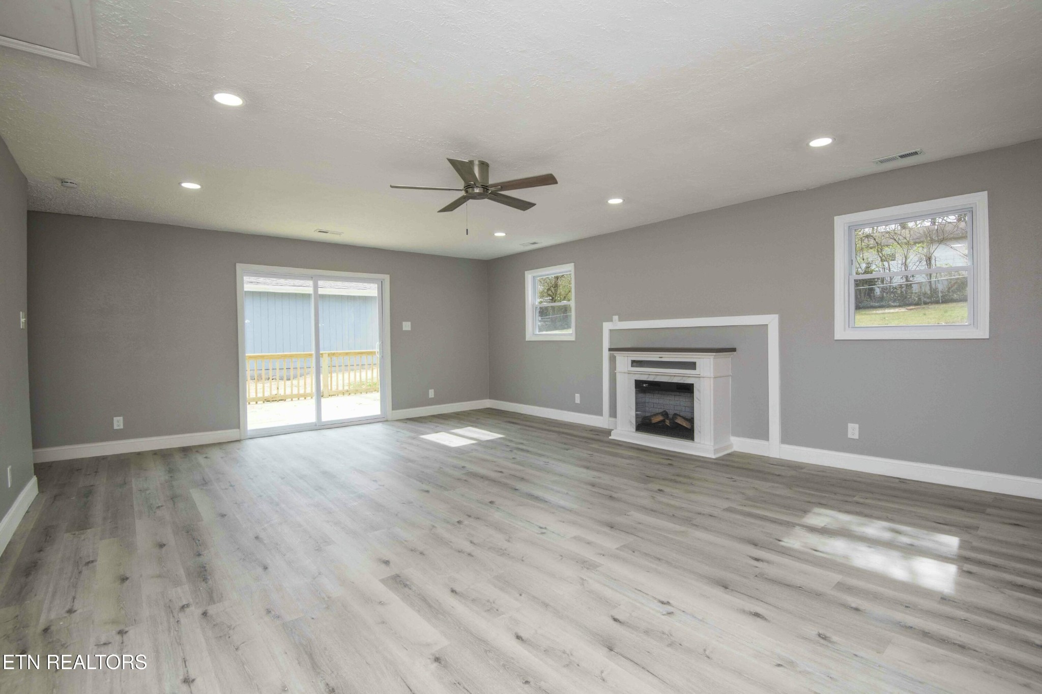 1512 Cunningham Road Knoxville, TN 37918 - Photo 17 of 23 Gallery Image 17