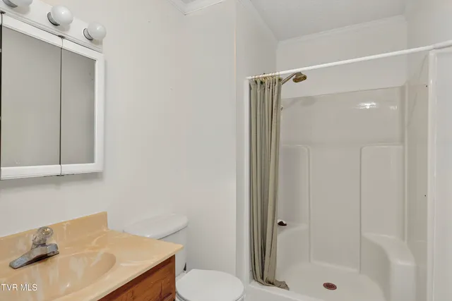 $249,000 | 825 Edgemont N Street Northeast, Abingdon, VA 24210