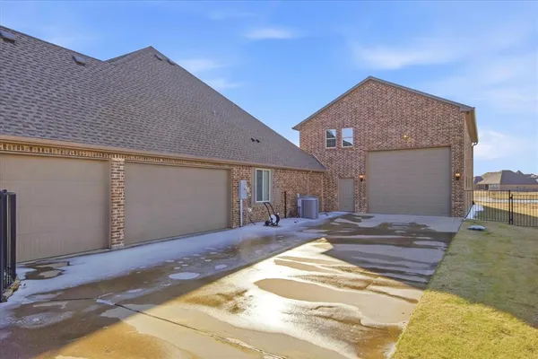 $944,900 | 2165 Hodges Lake Drive, Rockwall, TX 75032