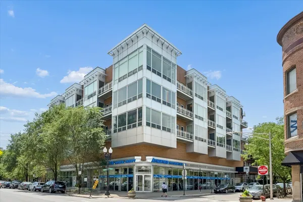 $340,000 | 3920 North Sheridan Road, Unit 505, Chicago, IL 60613
