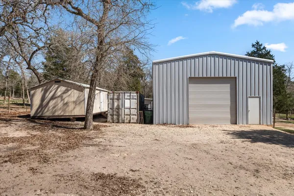a view of a garage