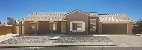 $2,500 | 13629 Dry Creek Road, Victorville, CA 92392