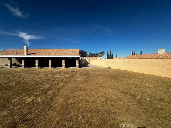 $2,500 | 13629 Dry Creek Road, Victorville, CA 92392