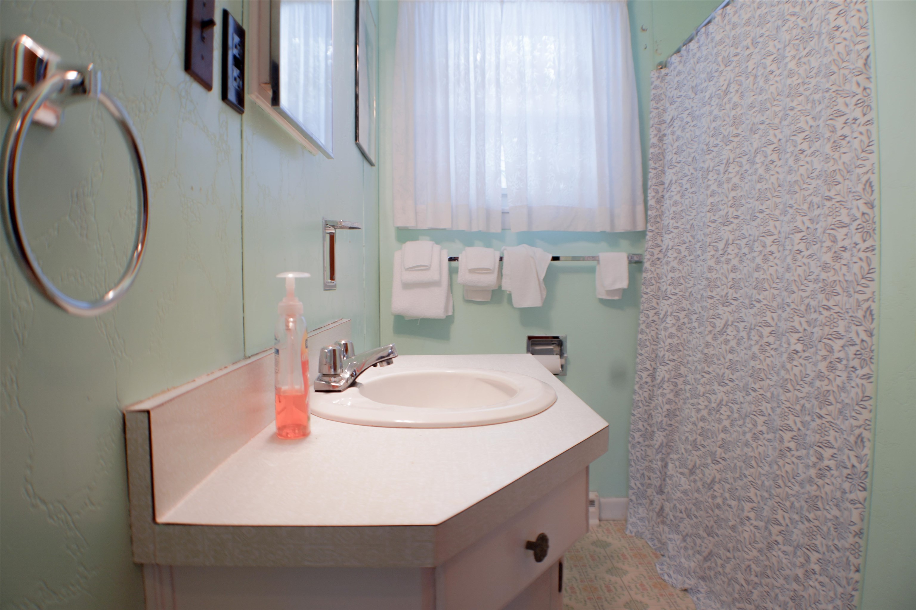 137 Pinecrest Road Rutland Town, VT 05701 - Photo 13 of 21