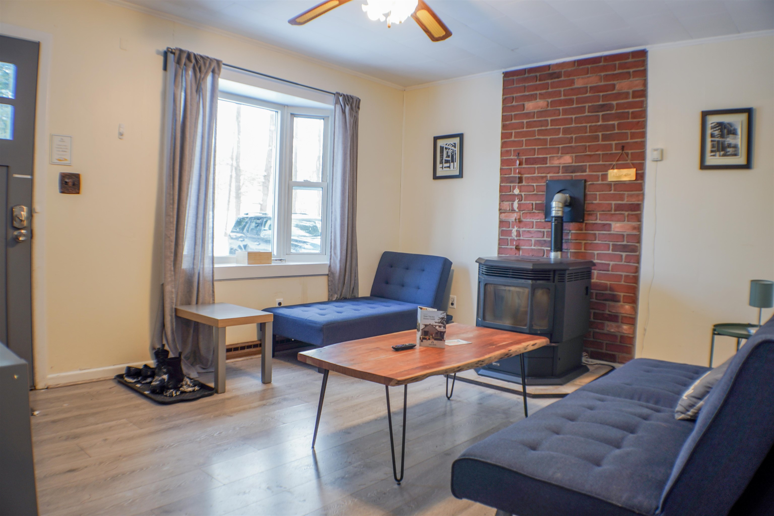 137 Pinecrest Road Rutland Town, VT 05701 - Photo 5 of 21