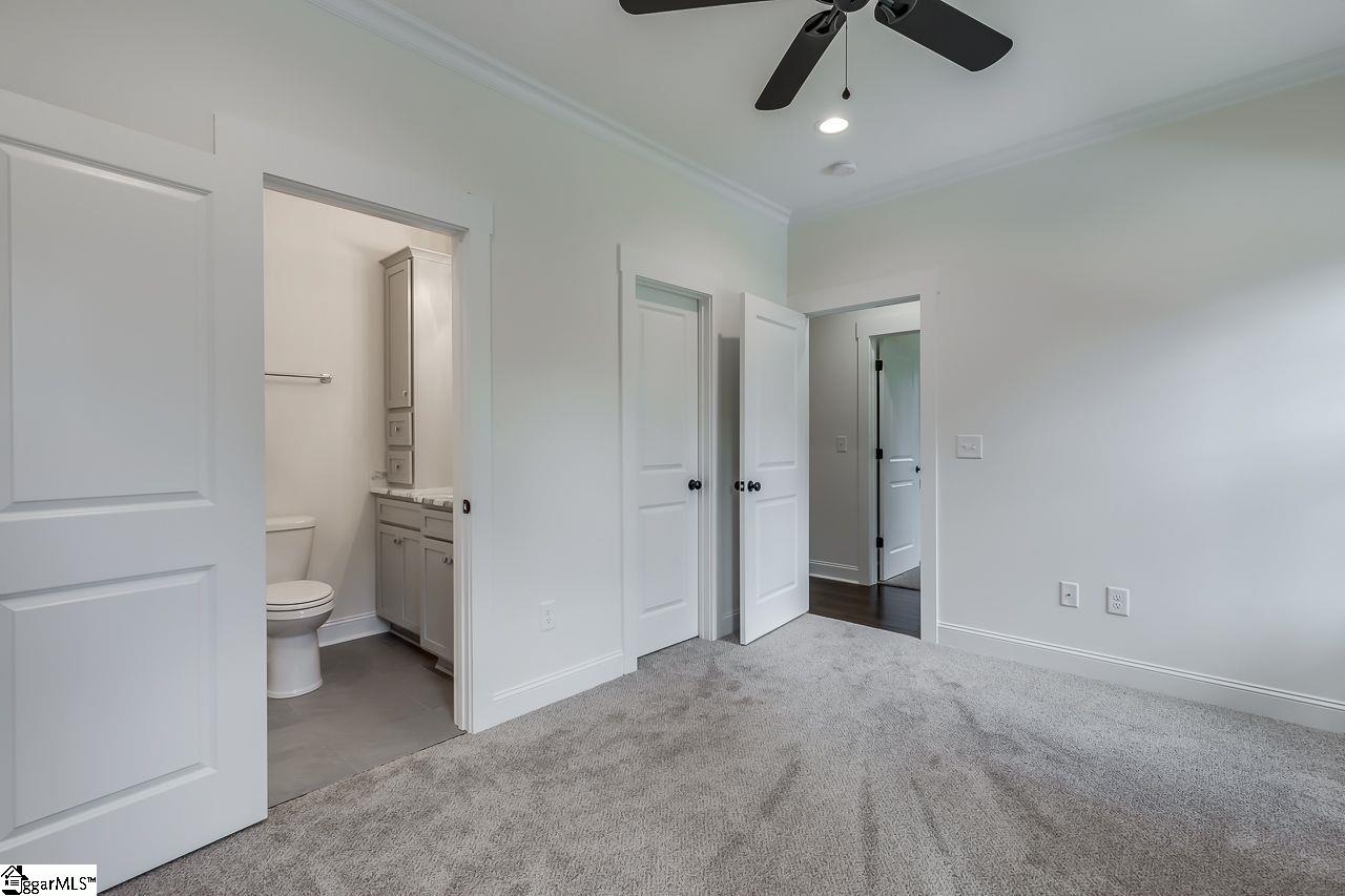 11 Hilton Street Greenville, SC 29607 - Photo 17 of 19 Gallery Image 17