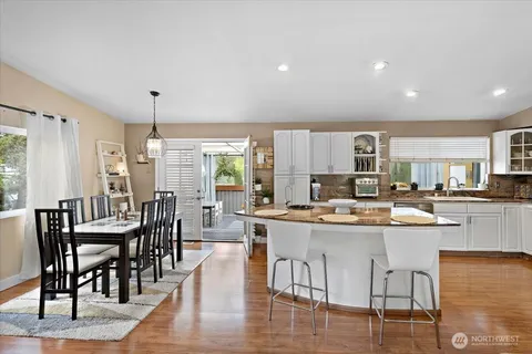 $1,525,000 | 14303 102nd Avenue Northeast, Kirkland, WA 98034