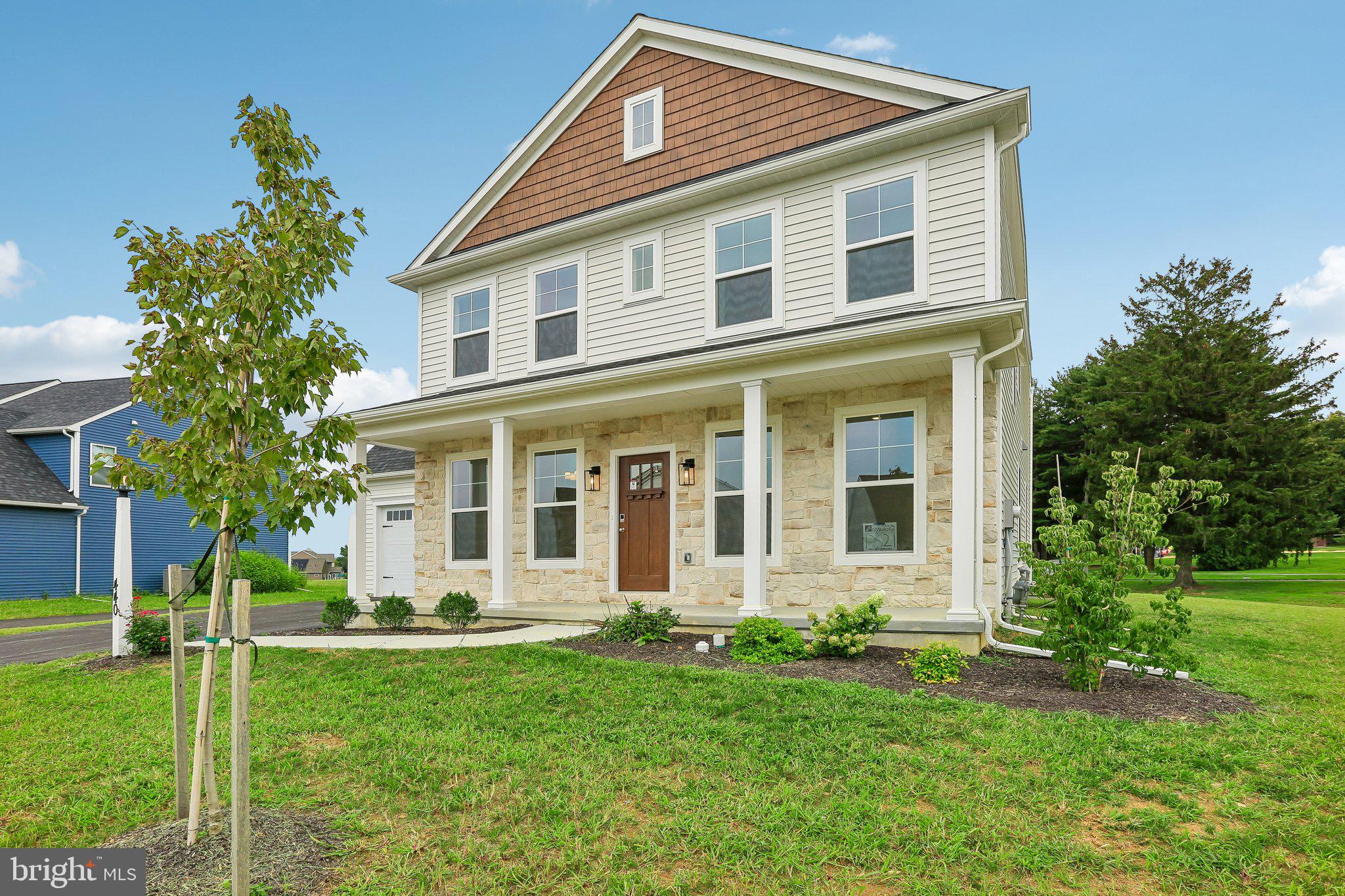 440 Parkside Way Lititz, PA 17543 - Photo 2 of 53 Gallery Image 2