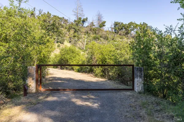 $1,000,000 | 4500 Silverado Trail North, Calistoga, CA 94515