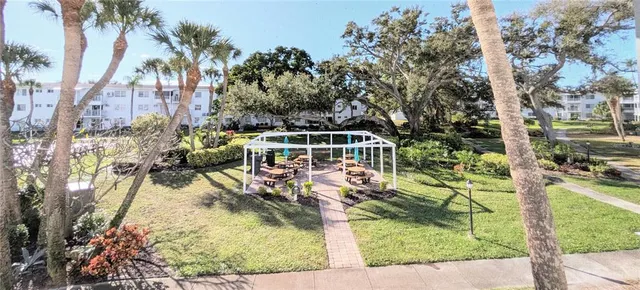$1,350 | 2328 Canal Drive, Unit G26, Bradenton, FL 34207