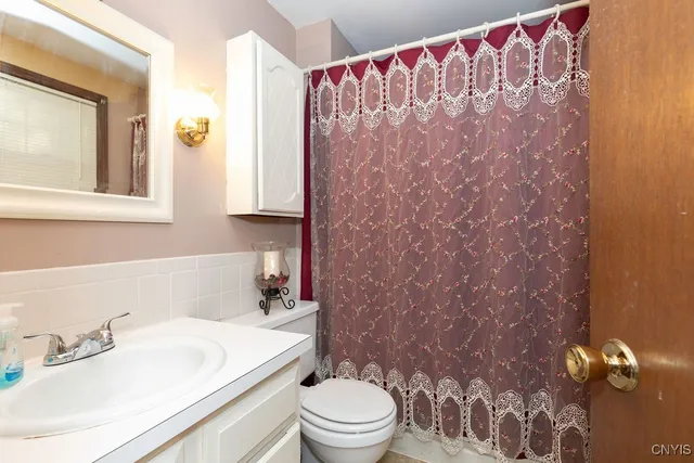 $349,900 | 8742 Tallwood Ridge, Lysander, NY 13027