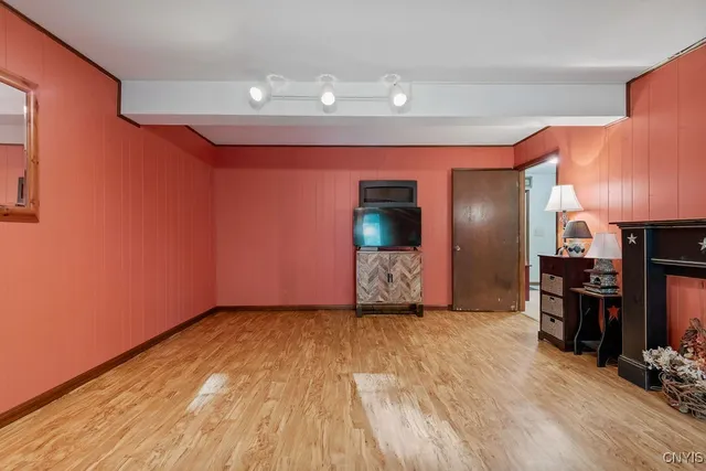 $349,900 | 8742 Tallwood Ridge, Lysander, NY 13027