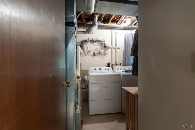 $349,900 | 8742 Tallwood Ridge, Lysander, NY 13027