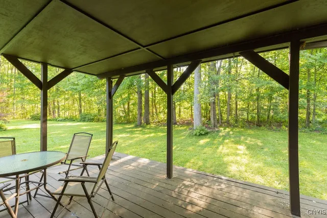 $349,900 | 8742 Tallwood Ridge, Lysander, NY 13027