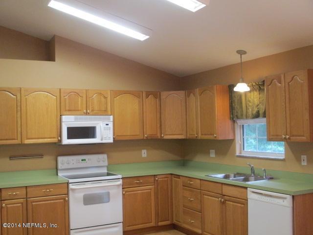 1057 Southeast 46th Loop Keystone Heights, FL 32656 - Photo 12 of 26 IMG_1655