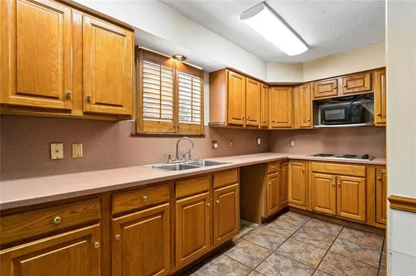 $369,900 | 205 Henri Street, Folsom, LA 70437