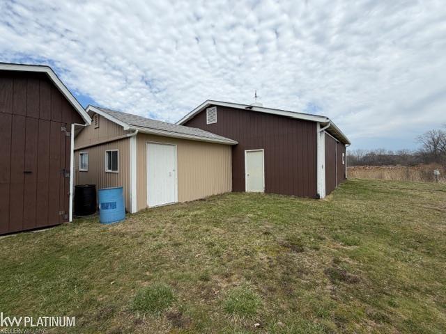 6775 Marsh Road Marine City, MI 48039 - Photo 15 of 21