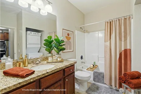 $215,000 | 225 Logan Avenue South, Unit 317, Renton, WA 98057