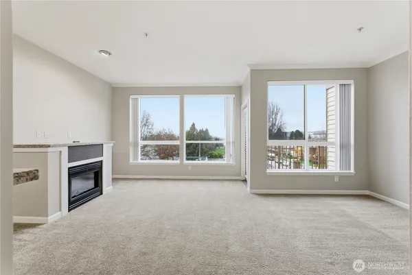 $215,000 | 225 Logan Avenue South, Unit 317, Renton, WA 98057