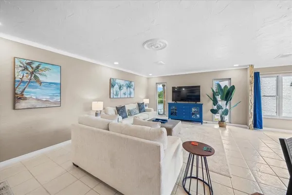 $219,000 | 213 Fernwood Circle, Unit 213, Seminole, FL 33777