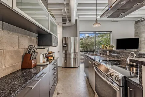$849,900 | 3107 West De Leon Street, Unit 6, Tampa, FL 33609