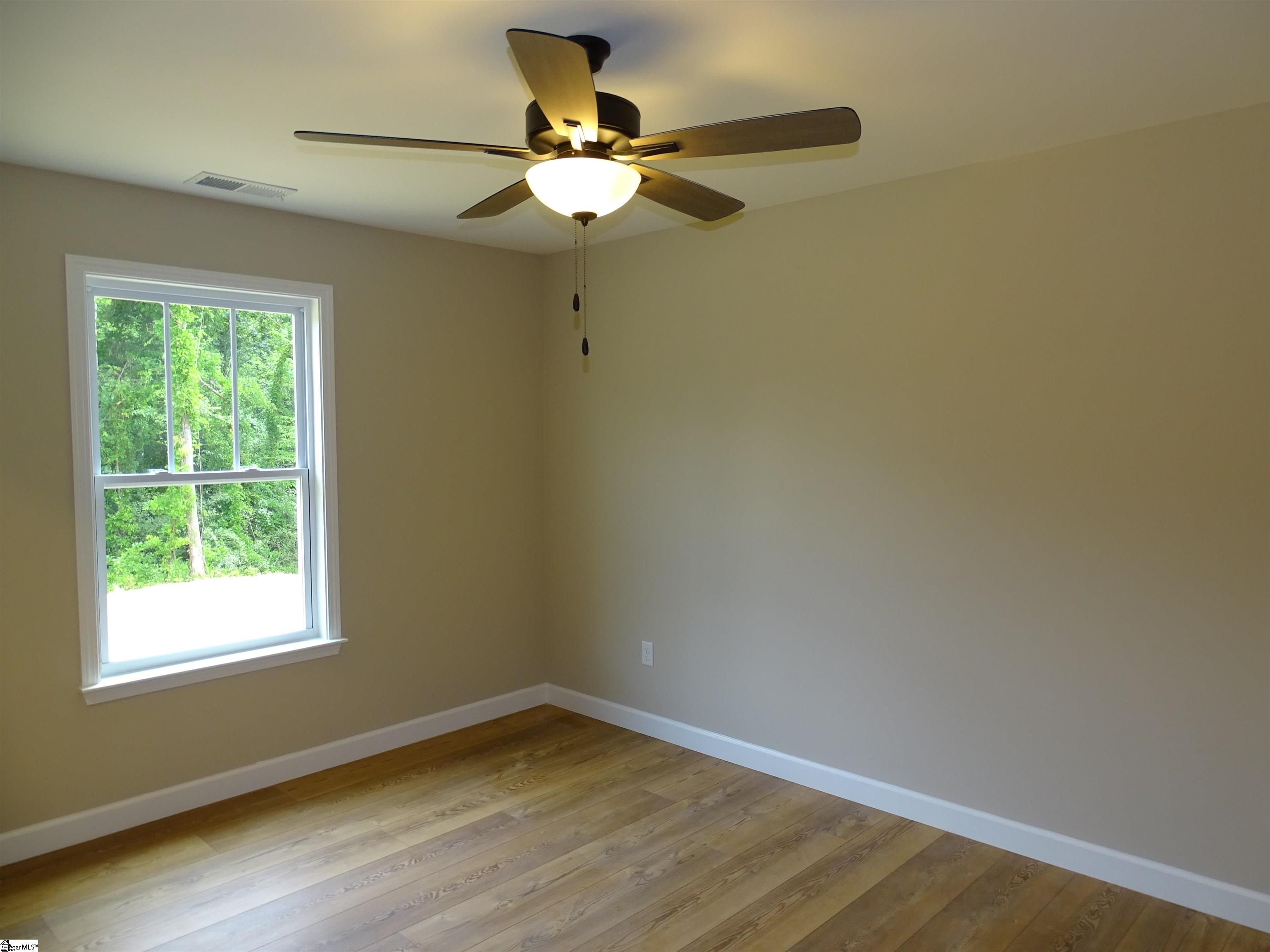 242-246 Brewton Road Spartanburg, SC 29301 - Photo 16 of 36
