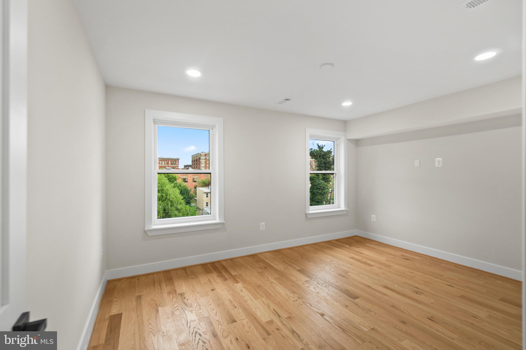 3921 Roland Avenue Baltimore, MD 21211 - Photo 31 of 49 Gallery Image 31