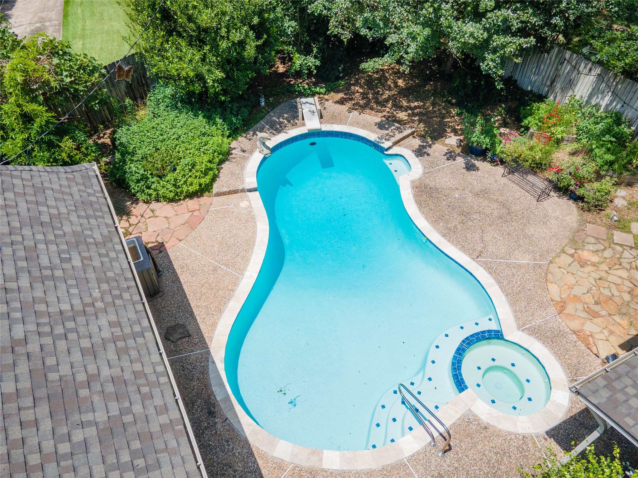 8412 Hidden Trail Lane Spring, TX 77379 - Photo 3 of 43