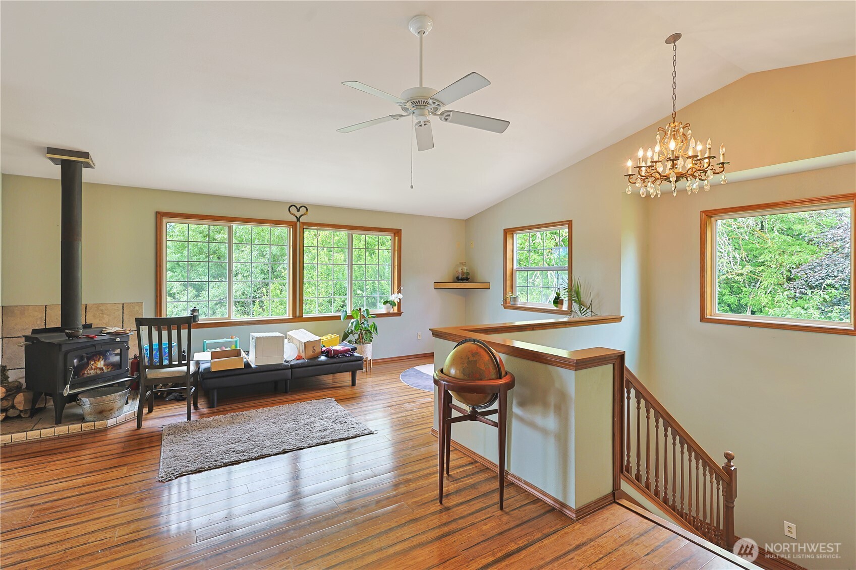 447 Boistfort Road Curtis, WA 98538 - Photo 13 of 40 a living room with furniture and a window