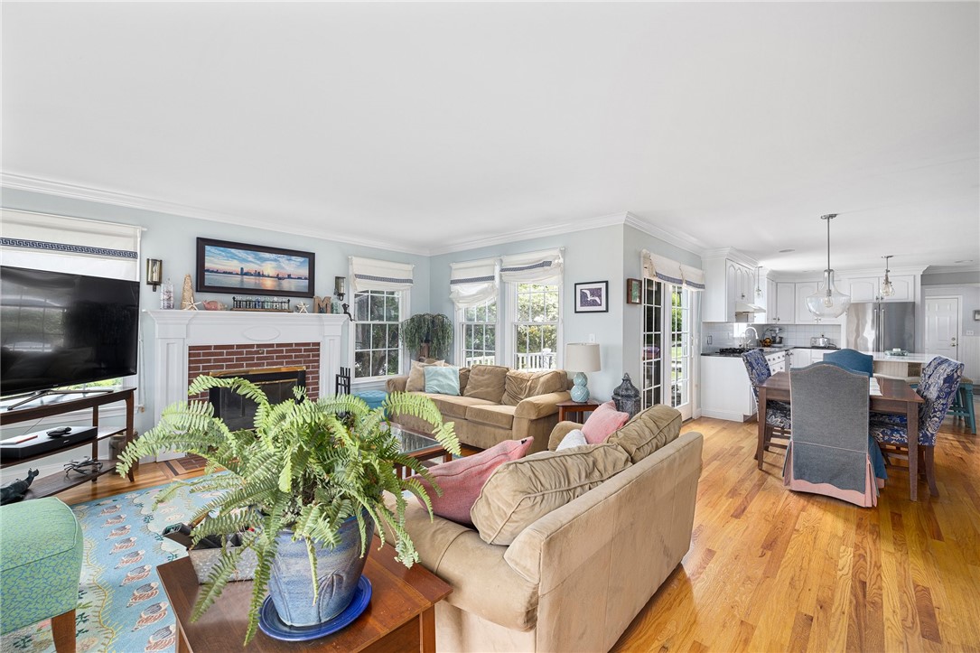 82 Prospect Farm Road Portsmouth, RI 02871 - Photo 13 of 44 Gallery Image 13