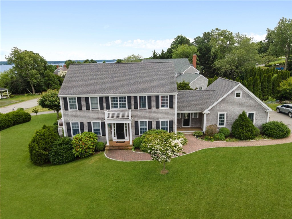 82 Prospect Farm Road Portsmouth, RI 02871 - Photo 3 of 44 Gallery Image 3