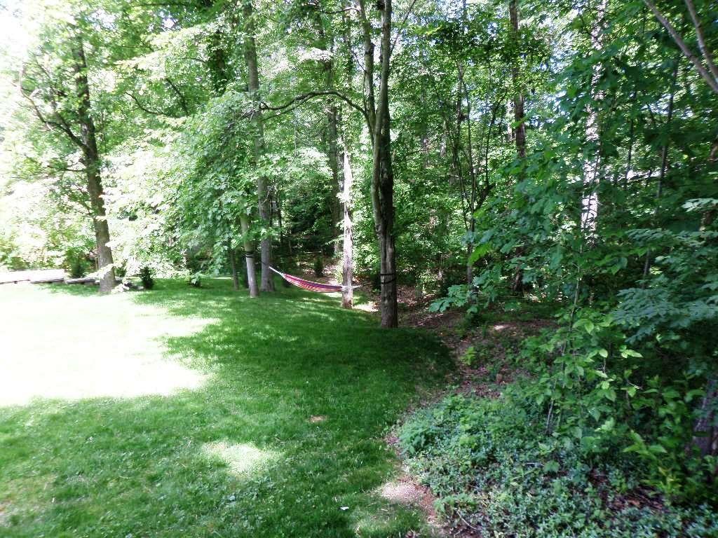 122 Hazleton Lane Oak Ridge, TN 37830 - Photo 27 of 32 yard2