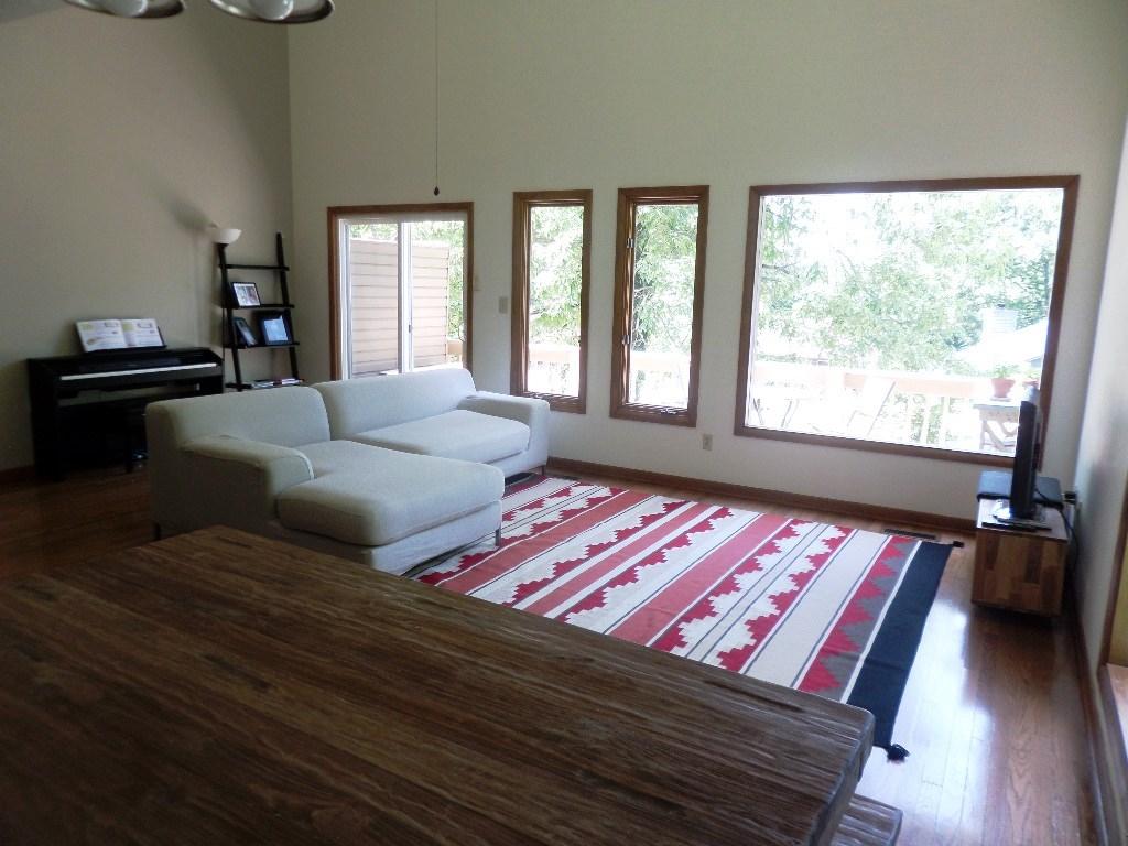 122 Hazleton Lane Oak Ridge, TN 37830 - Photo 7 of 32 living3