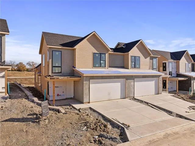 $595,000 | 9579 Jupiter Street, Lenexa, KS 66219