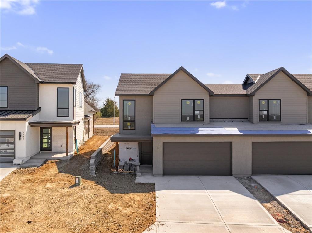9579 Jupiter Street Lenexa, KS 66219 - Photo 2 of 58