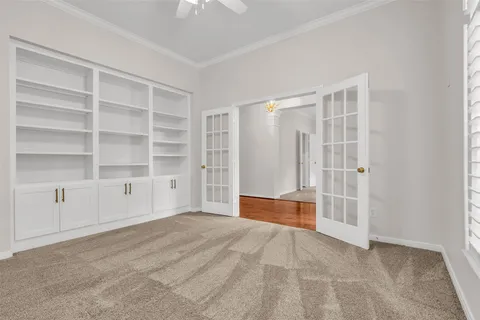 $679,000 | 26 Dove Trace Circle, The Woodlands, TX 77382