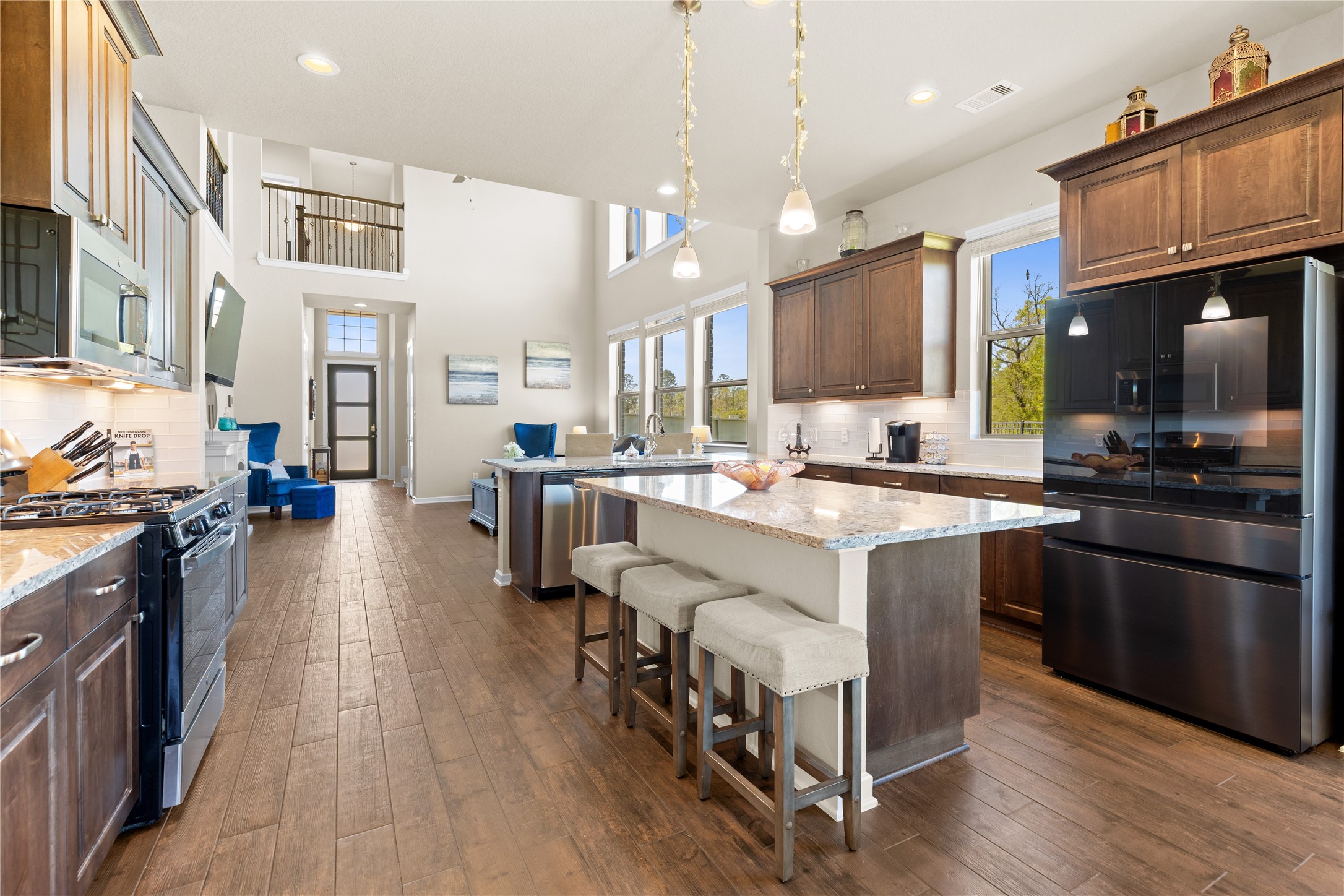 9801 Preserve Way Conroe, TX 77385 - Photo 12 of 43